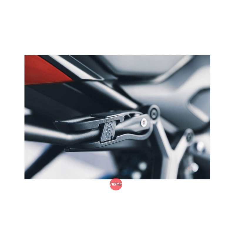 Givi Rapid Release Holder Remove-X Moto Guzzi V7 Stone ’21->